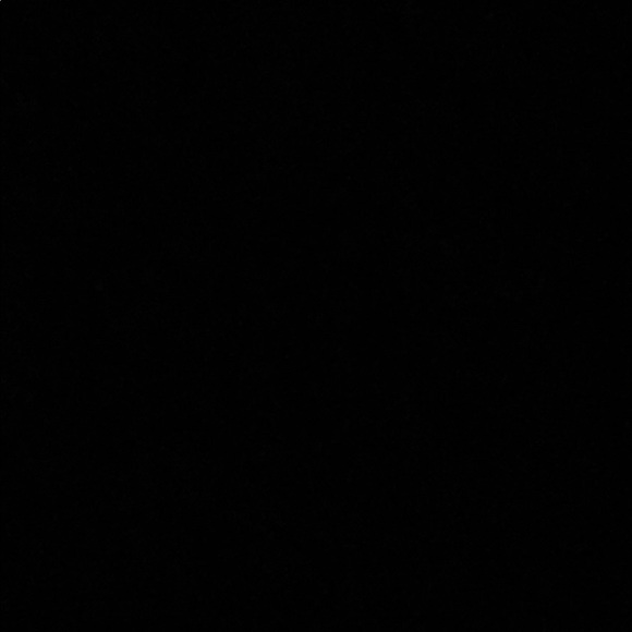 Meet your Posher, Lauryn - Picture 1 of 1